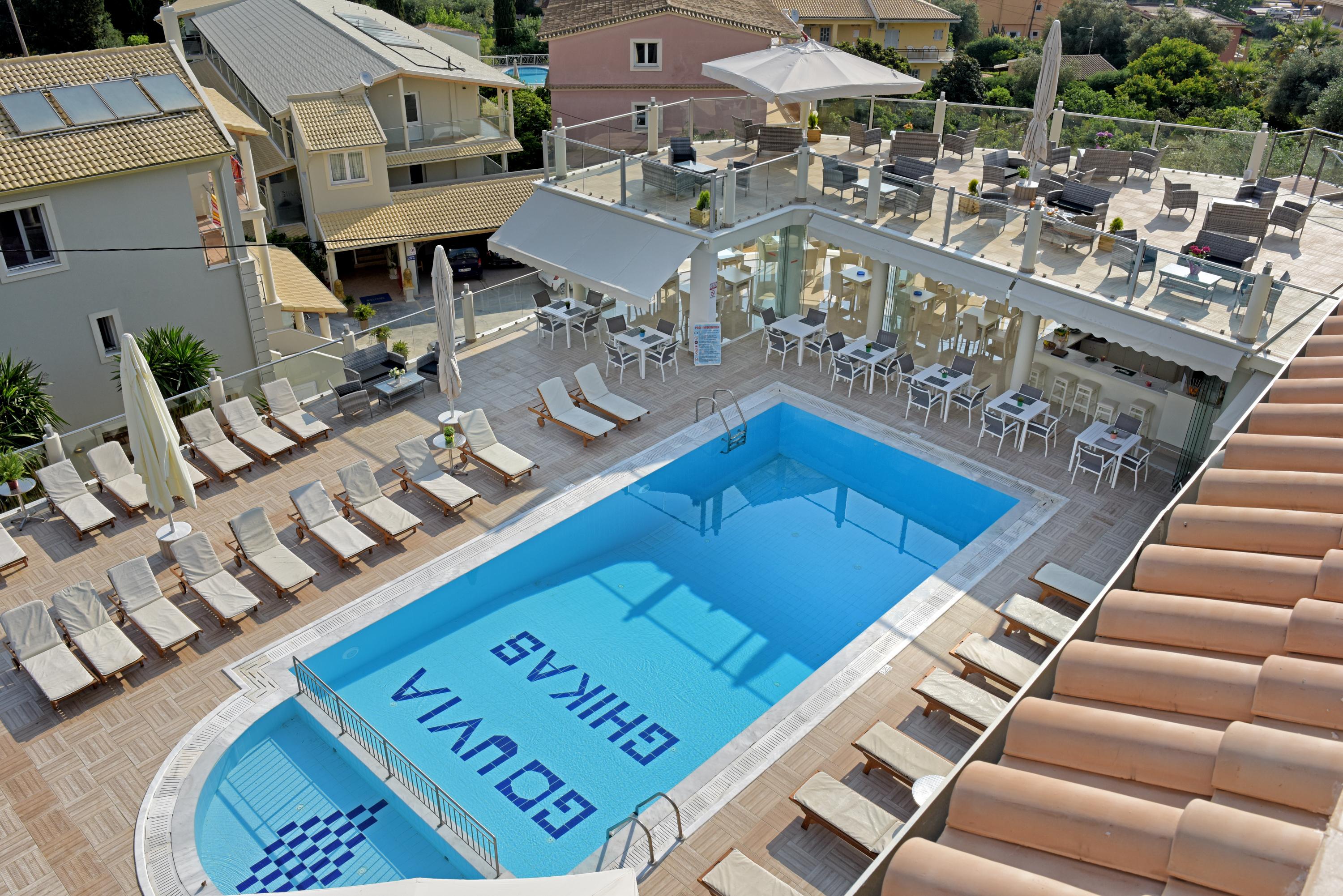 Palapart Gikas Suites And Studios Гувия Екстериор снимка