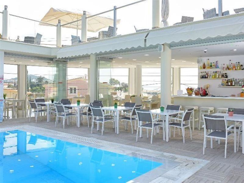 Palapart Gikas Suites And Studios Гувия Екстериор снимка